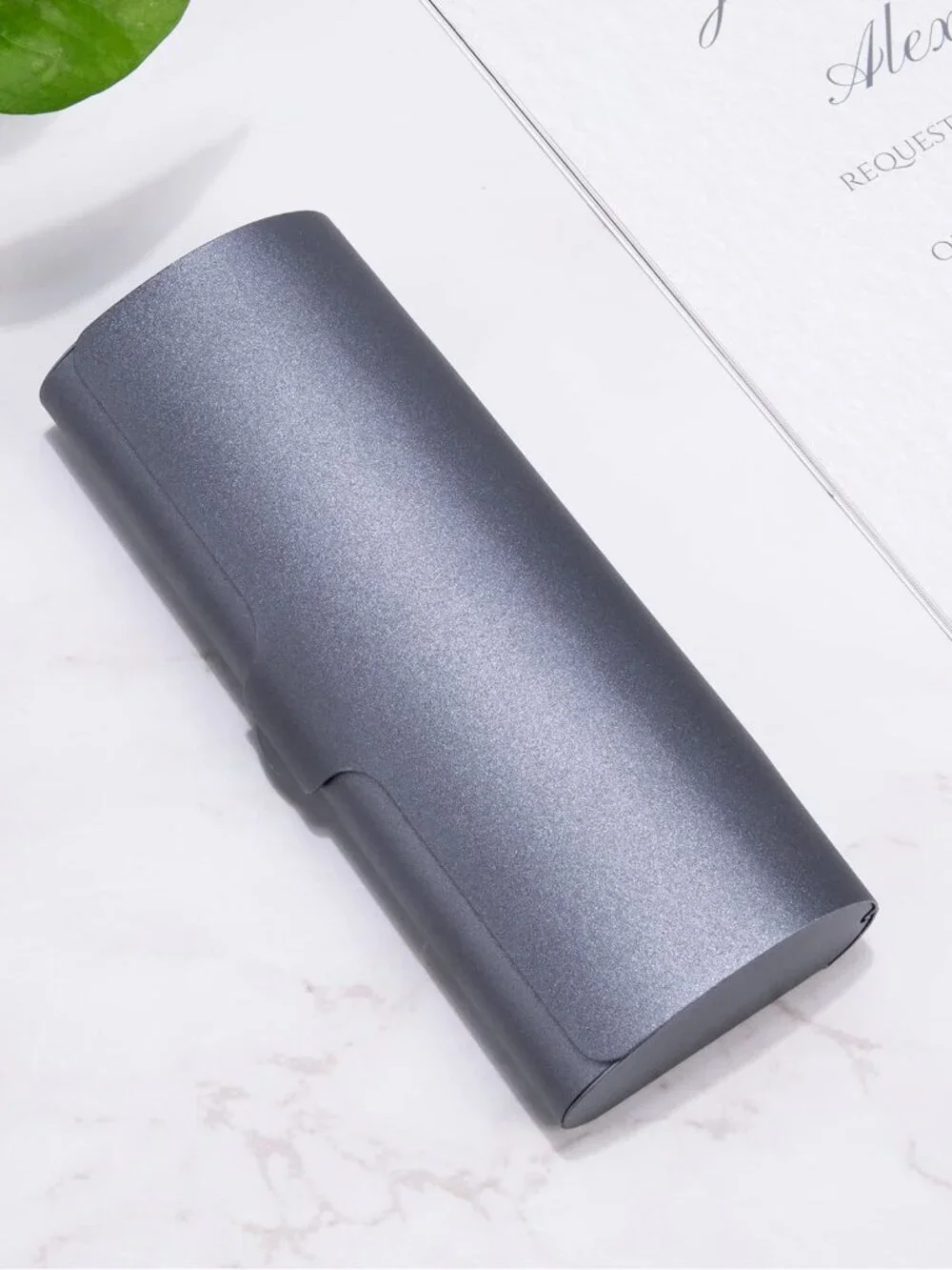Hifot Aluminium Glasses Case, Slim Reading Glasses Case, Portable Travel Metal E